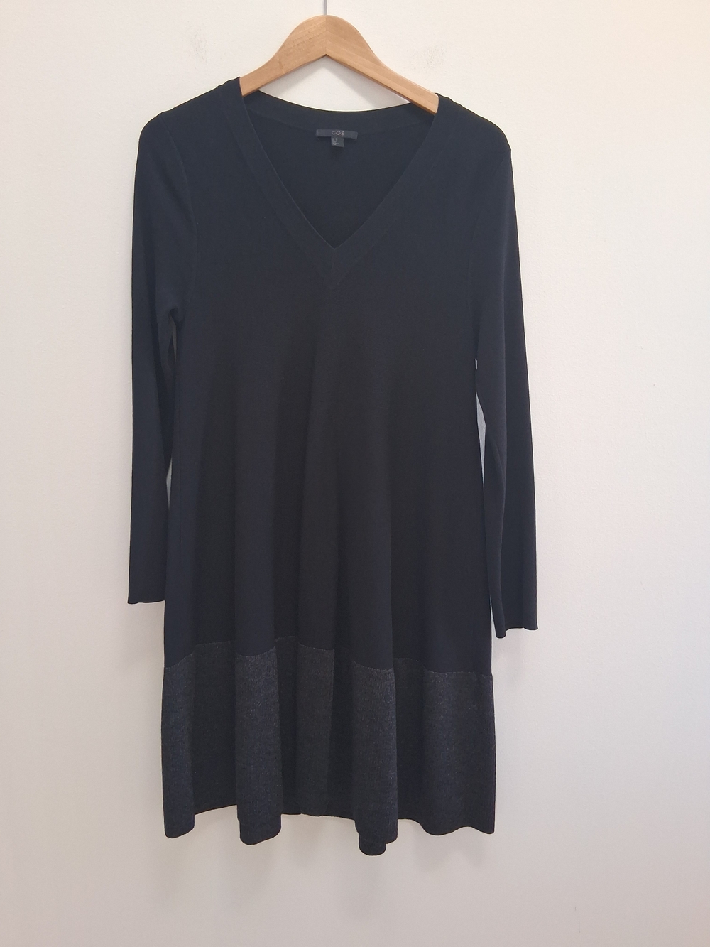 COS A-Line Sheath Long Sleeve Dress Black With Gray Silver XS Classic Minimalist